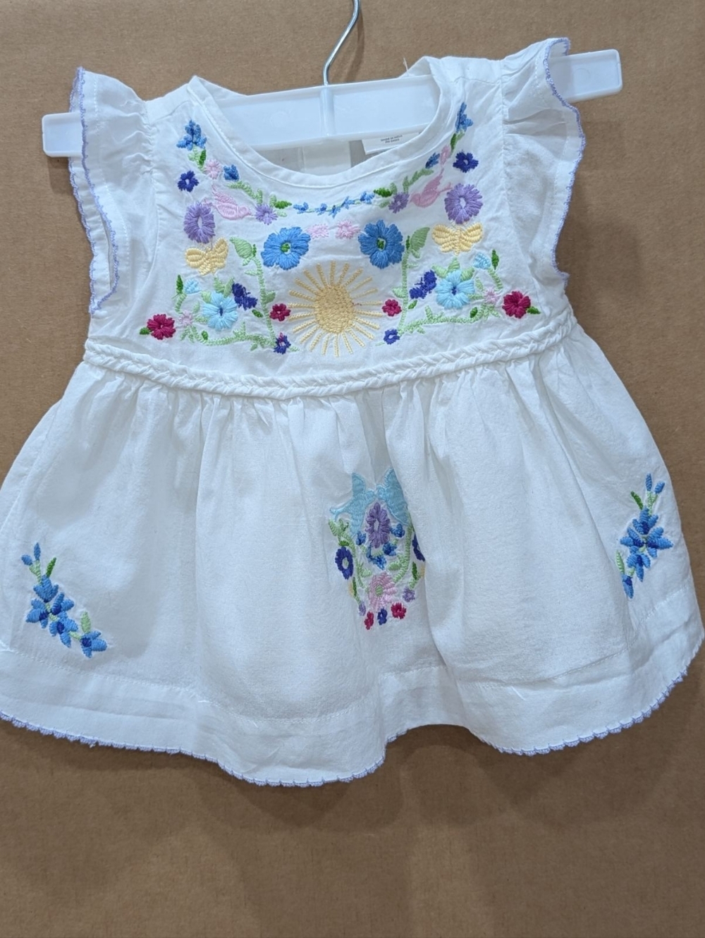 GAP Baby Girl 3-6 M White Infant Dress Floral Embroidered Cotton Summer Spring